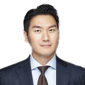 Sungyong Kang Bio Photo Color
