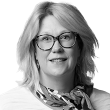 Sarah Cardmarker Bio Photo