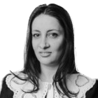 Sona Suvaryan Bio Photo