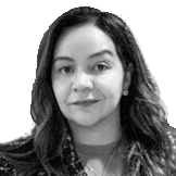 Elizabeth Ávila Bio Photo